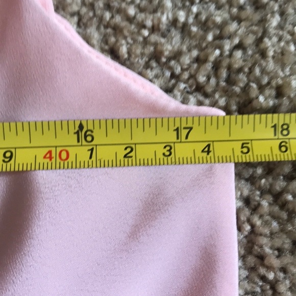 Beautiful silky blouse - Picture 5 of 10